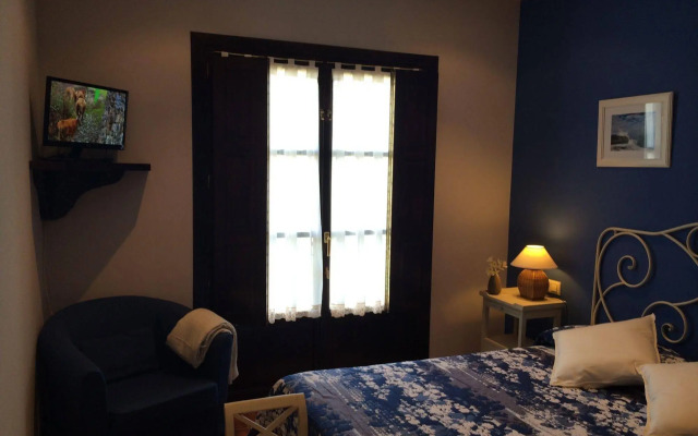 Hotel Rural El Texeu
