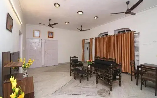 Monurama Homestay by OYO Rooms