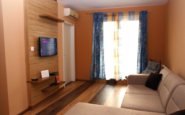 Club 218 Wellness Lakás Apartman