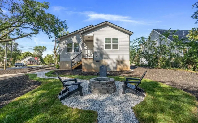 Charlotte Spacious Home