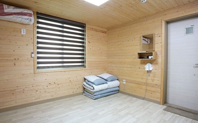 Odae Mountain Golden Light Pension