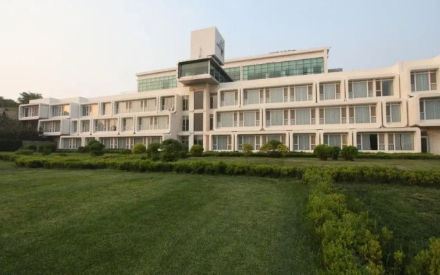Qingdao Tiantai Golf & Hot Spring Lohas Resort