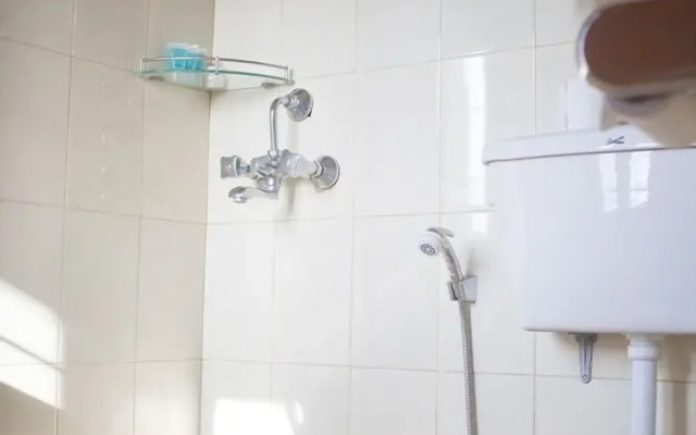 The Yellow House BED&BREAKFAST By South City Housing Pvt Ltd