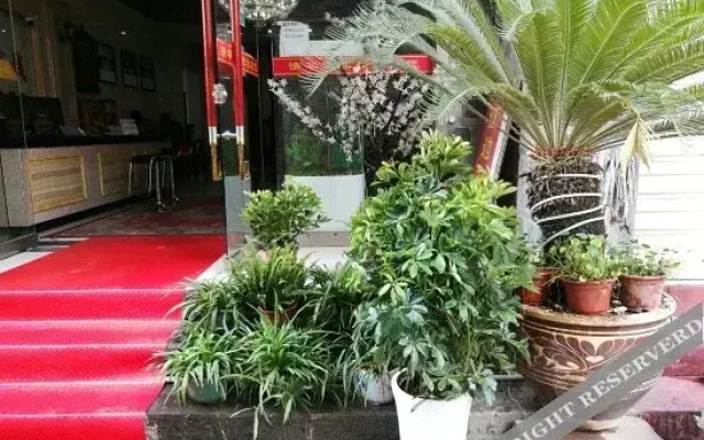 Tuojiang Yinxiang River-view Inn