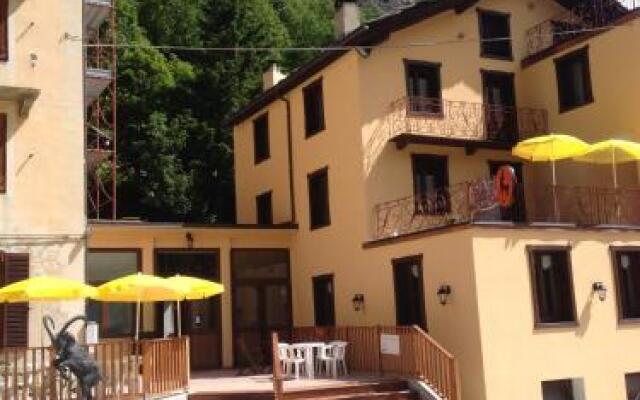 Posto Tappa GTA Camussot