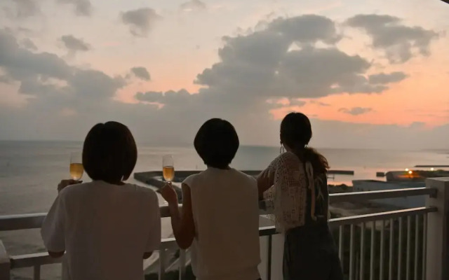 Daily & Weekly Condominium Blue Ocean Ishigaki