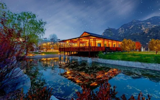 Beijing Yanyuetai Resort