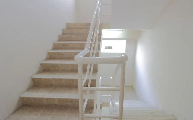 Airy Centerpoint Ahmad Yani Kav 20 Bekasi