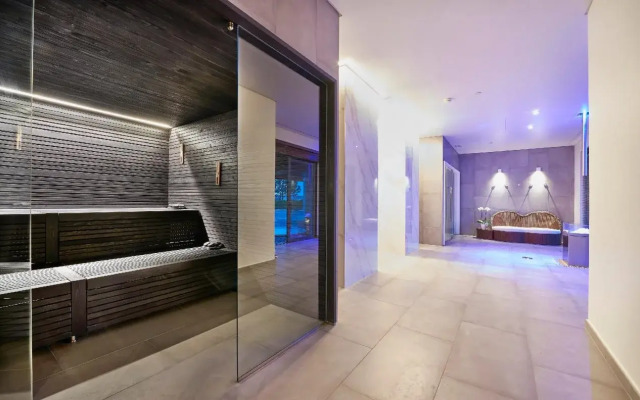 Cascade Resort - Cascade Wellness & Lifestyle Resort / Apartment
