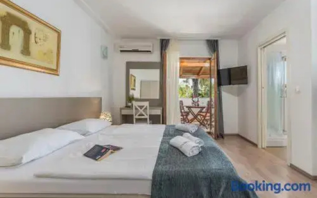 Villa Ladavac B&B