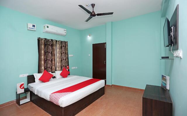 OYO Flagship 17276 The Maple Tree Hotels