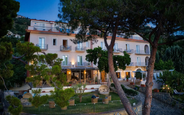 Hotel Garden Riviera