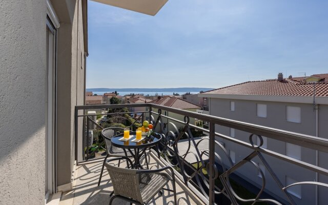 Villa Vinovo 3 En-suite Bedroom Apartment