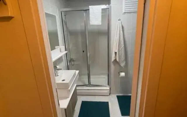 1-bedroom, nearby services, park, free wifi, free parking - SS4