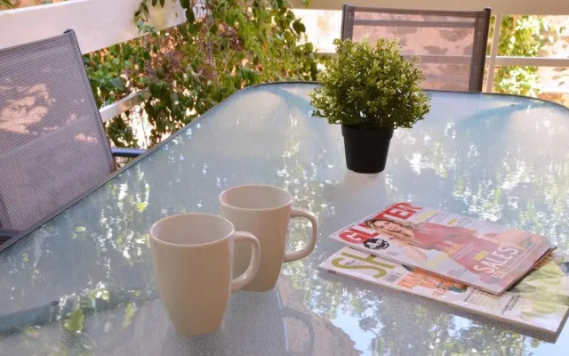 Quiet apartment at the center of Glyfada