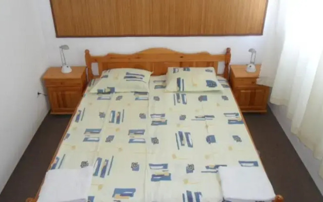 Paunovi Guest House