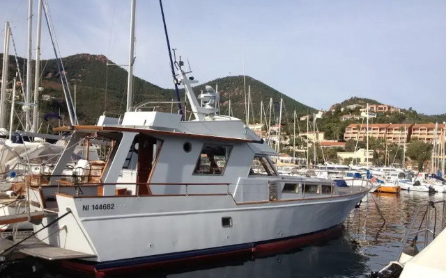 Yacht Germinal Honfleur