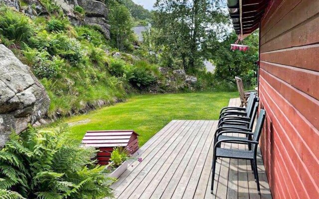 Nice Home in Farsund With 3 Bedrooms and Internet