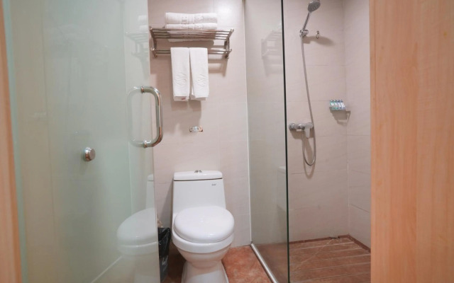 Baiyun City Hotel