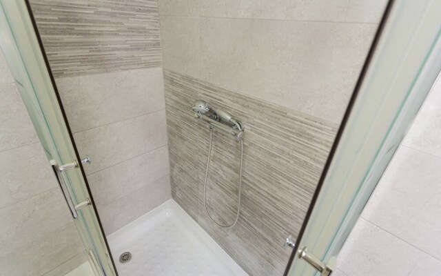 Dobo Rooms - Cascorro Apartment