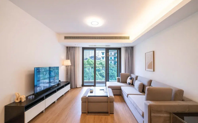 Tyms Stylish 1BR 1BA Apt Yongxin Century