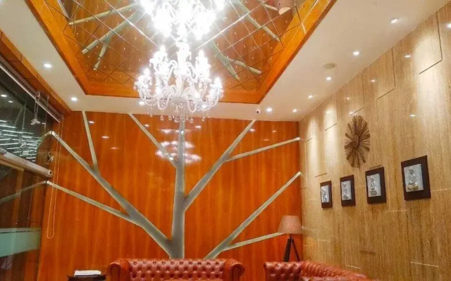 Hotel Akash Sarovar