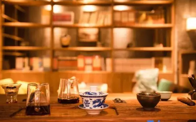 Wuhuatang Boutique Hostel