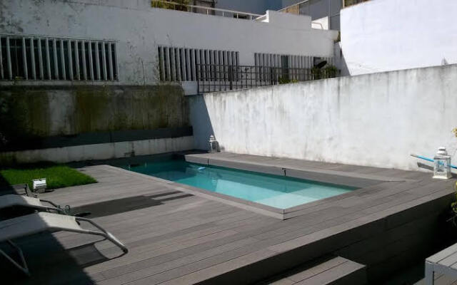 Lisbon Centre Apartment With Private Pool