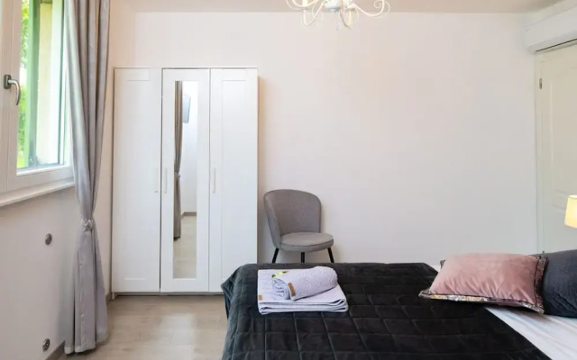 Holiday Home Milevoj - Three Bedroom Holiday Home