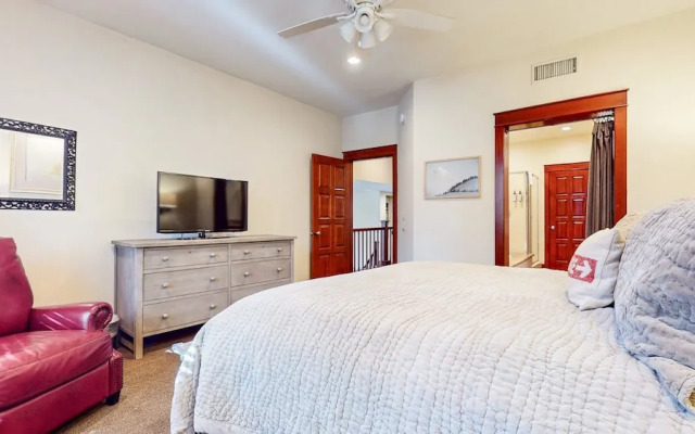 Timbers #2 4 Bedroom Townhouse