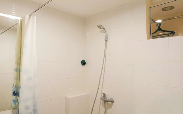 The Chic Chamber 2BR at Royal Makassar Apartment