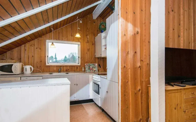 6 Person Holiday Home in Hejls