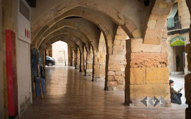 TH143 Studio Old Town