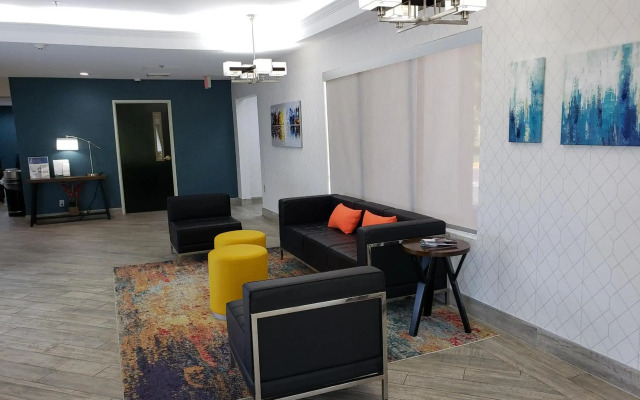 Quality Inn & Suites Clemmons I-40