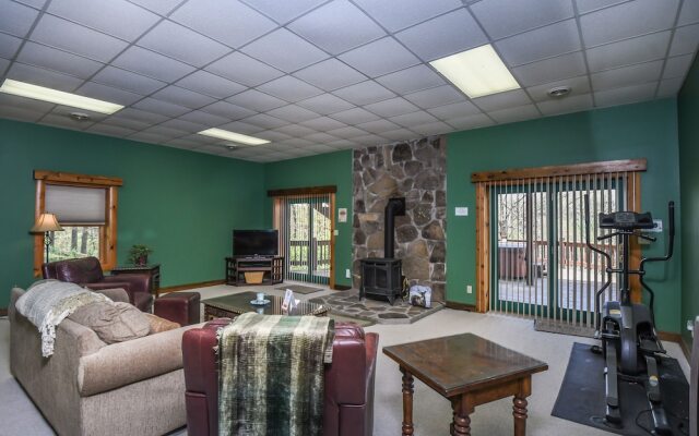 Schmidt Lodge 3 Bedroom House