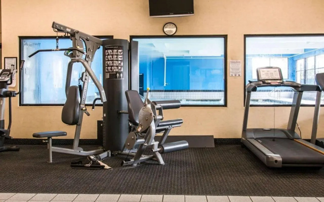 American Inn & Suites Waterford