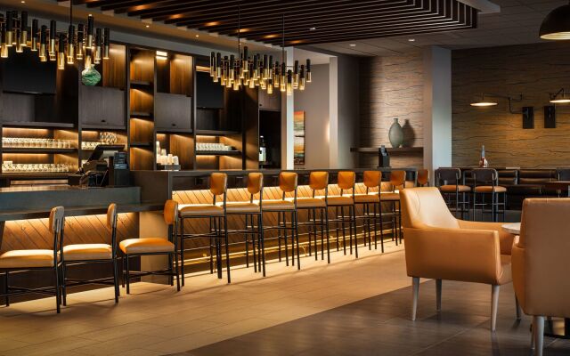 Hyatt Place Calgary Airport