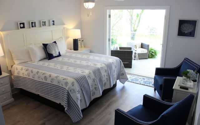 Darien Waterfront Inn