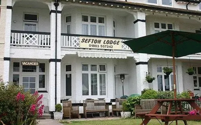 Sefton Lodge
