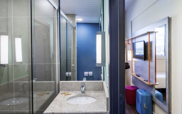 Ibis Budget Pindamonhangaba