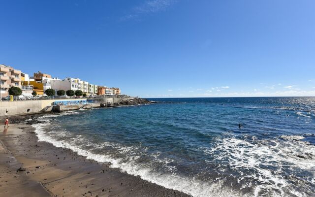 Modern And New Apartment In Arinaga Playa 1B