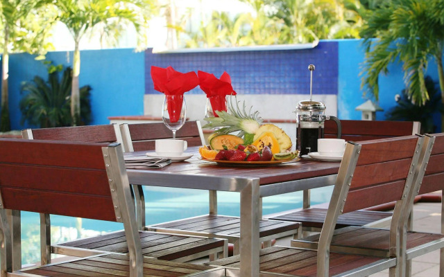 Central Plaza Port Douglas