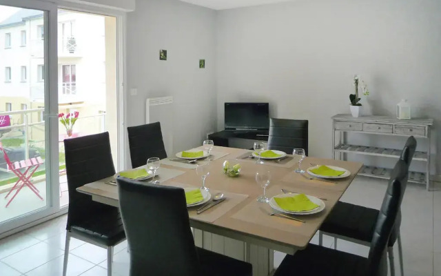 Nice apartment on the Emerald Coast, Ploubalay Beaussais-sur-Mer