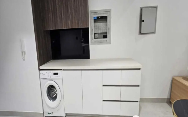 Luxury Studio in Jumeirah Village Circle