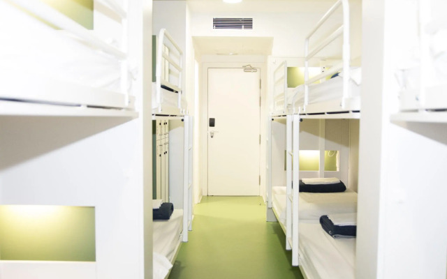 Sant Jordi Hostels Sagrada Familia