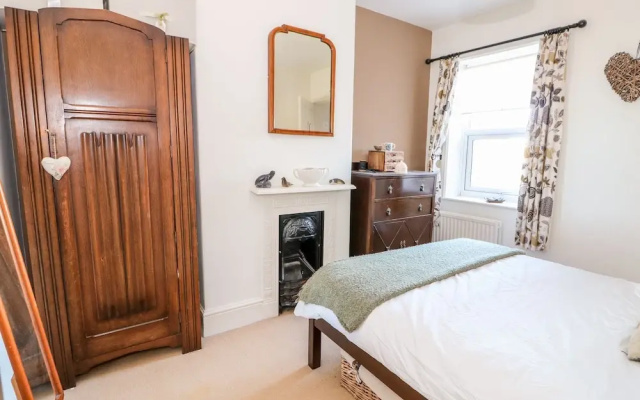 Carrstone Cottage