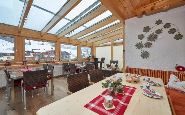 Pension & Appartements Anny