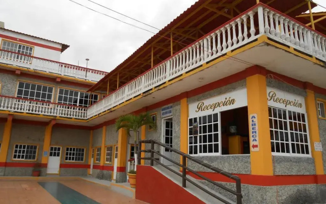 Hotel y Bungalows Monteverde
