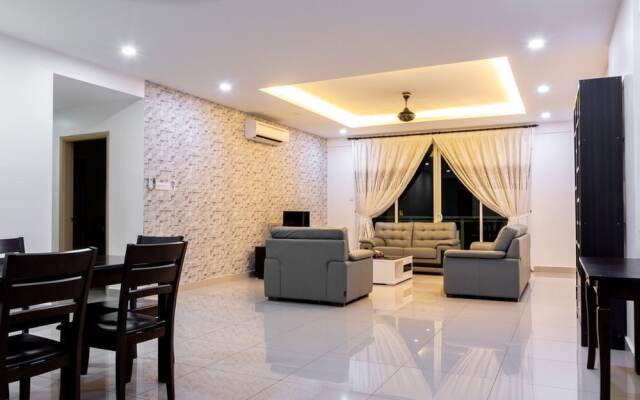 Summerton Luxury 4 Bedrooms Suite by D Imperio Homestay