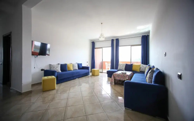 Appartement neuf, entouré de verdure + piscine